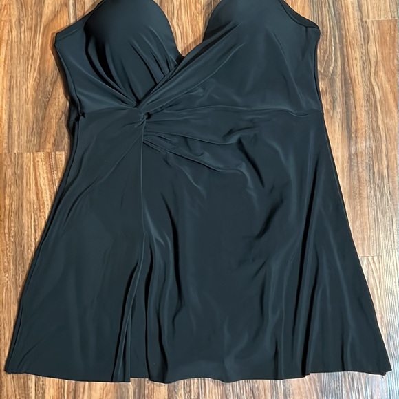 Miraclesuit Twisted Sister Adora Swim Dress - Picture 7 of 13